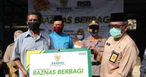 Baznas Berikan Mustahik Modal Usaha Rp2,5 Juta Baznas Berikan Modal Usaha