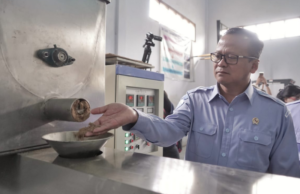 Menteri Kelautan dan Perikanan Ditangkap KPK Menteri KKP Edhy Prabowo