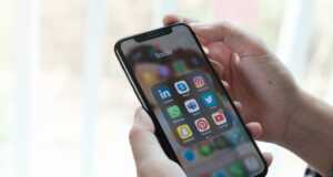 Telat Gajian, Ratusan Pekerja Pabrik iPhone di India Ngamuk Pabrik iPhone