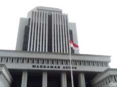 Di Jakarta, Tolak Vaksin Corona Didenda Rp5 Juta Tolak Vaksin Corona Didenda