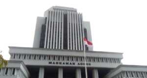 Di Jakarta, Tolak Vaksin Corona Didenda Rp5 Juta Tolak Vaksin Corona Didenda