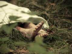 Geger, Warga Batubesar Temukan Mayat Laki-Laki Sangkut di Pohon Bakau