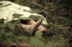 Geger, Warga Batubesar Temukan Mayat Laki-Laki Sangkut di Pohon Bakau