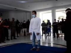 Pasangan Gay di Aceh Dicambuk 80 Kali, Rotan Algojo Patah Pasangan Gay Aceh Dicambuk