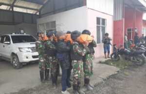 Kontak Senjata dengan KKB, 1 Anggota Batalyon Infanteri 400/ Banteng Raider Gugur