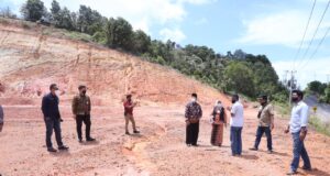 Peringati HPN, Pemko Tanjungpinang dan Pers Tanam Pohon di Kampung Bugis HPN Tanjungpinang