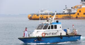 Pelindo 1 Kembangkan Bisnis Marine Service di Selat Malaka Pelindo 1 Marine Service