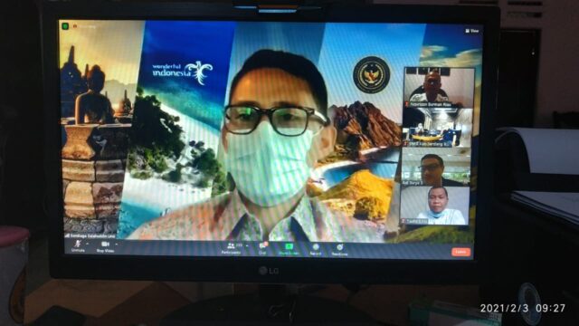 Sandiaga Uno SMSI