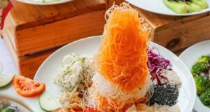 Yu Sheng Makanan Khas Imlek, Begini Cara Menyantapnya Yu Sheng Makanan Imlek