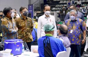 Kolaborasi Sukseskan Vaksinasi Covid-19 bagi Awak Media, Begini Harapan Menteri Kominfo Vaksinasi