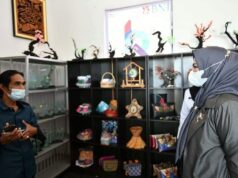 Ketua PKK Kepri Dorong CSR Perusahaan Bangun Ekonomi Kreatif di Karimun Ketua PKK Kepri