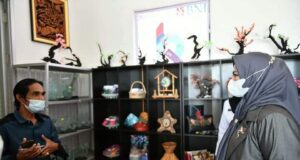 Ketua PKK Kepri Dorong CSR Perusahaan Bangun Ekonomi Kreatif di Karimun Ketua PKK Kepri