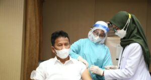 Kepala BP Batam Laksanakan Vaksinasi Covid-19 Tahap Kedua Vaksinasi tahap 2
