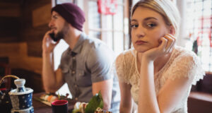 Ladies, Ini Tanda Pria Tak Tertarik Melanjutkan Hubungan Tanda Pria Tak Tertarik