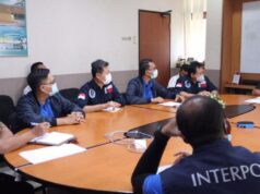 Interpol dan DLH Batam Bahas Pencemaran Minyak di Laut Kepri Pencemaran Laut Kepri