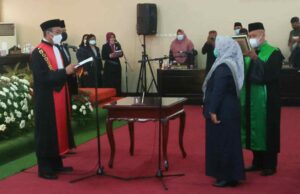 Rapat Paripurna, Elly Hidayah Resmi Jabat Wakil Ketua DPRD Kota Blitar Elly Hidayah Vitnawati