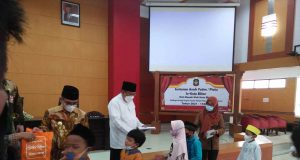 Anak Yatim se-Kota Blitar Mendapat Bantuan Semesteran, Segini Nilainya Wali Kota Blitar Santoso