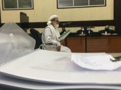 Habib Rizieq Pakai Syal Palestina di Sidang, Hakim Minta Dicopot Habib Rizieq Palestina