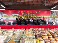 Polda Jatim Ambil Bagian Dalam Pengungkapan 2,5 Ton Sabu Pengungkapan 2,5 Ton Sabu