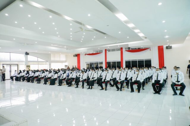 Acara Pemyerahan Petikan SK Pengangkatan Bupati Asahan kepada 140 PPPK