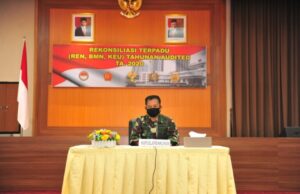 Gelar Rapat Rekonsiliasi Terpadu Laporan Keuangan, Kapuslapbinkuhan Kemhan: Tingkatkan Kualitas SDM Kemhan