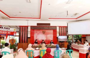 Wali Kota Blitar Fokuskan Pemanfaatan DBHCHT di Kecamatan pada 3 Bidang Wali Kota Blitar Santoso saat menghadiri pembukaan Sosialisasi Bantuan di Bidang Cukai DBHCHT