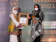 Wagub Marlin Dianugerahi Best Women Inspiratif 2021 The Best Women Inspiratif 2021