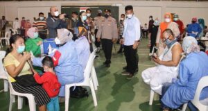 Target Vaksinasi di Batam Rampung Agustus Mendatang Target Vaksinasi di Batam