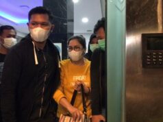 Sempat Ditahan, dr Lois Owien Dibebaskan Polisi dr Lois Owien Dibebaskan