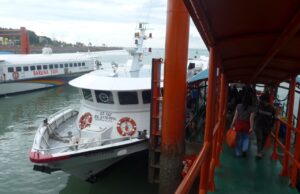 Sertifikat Vaksin Covid-19 Jadi Syarat Perjalanan di Kepri Sertifikat Vaksin Covid-19