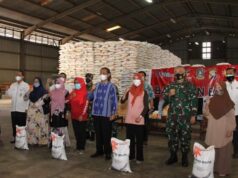 Pemprov Kepri Salurkan Bantuan Beras PPKM kepada 81.071 Keluarga Bantuan Pemprov Kepri