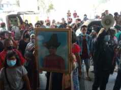 Pemko Batam Geger, Warga Pasar Induk Demo Bawa Jenazah Asli Demo Batam Bawa Jenazah