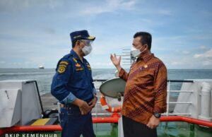 Menhub Budi dan Gubernur Ansar Kunjungi Pulau Nipah