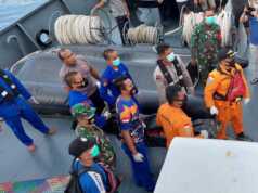 Jasad Bocah Terseret Air Parit di Batam Ditemukan di Laut Pelabuhan Pantai Stres evakuasi penemuan mayat