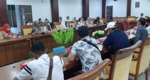 Mall Tutup, Penyewa Tenant di DC Mall Curhat di DPRD Batam DPRD Batam