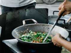 Warga Tanjungpinang yang Isoman dapat Nasi Kotak dan Vitamin Warga Tanjungpinang Isoman