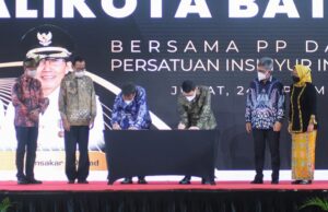 Rudi Tawarkan Pembangunan Infrastruktur Batam kepada Insinyur se-Indonesia Pembangunan Infrastruktur Batam