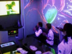 Ada Kamar Esek-esek dan Pekerjakan Gadis ABG, Tempat Karaoke Digerebek Polisi Tempat Karaoke