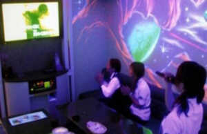 Ada Kamar Esek-esek dan Pekerjakan Gadis ABG, Tempat Karaoke Digerebek Polisi Tempat Karaoke