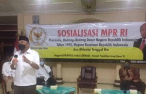 Sambangi Warga Selorejo, Endro Hermono Gelar Sosialisasi Pancasila Anggota MPR DPR-RI Endro Hermono