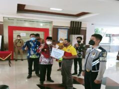 BPJAMSOSTEK Cabang Blitar Serahkan BSU Tahap 2 BPJAMSOSTEK Blitar