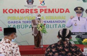 Gelar Lomba dan Konggres di Peringatan Sumpah Pemuda, Bupati Blitar : Biar Nasional Menoleh Kita Bupati Blitar Rini Syarifah membuka Konggres Pemuda