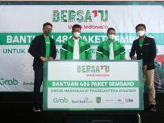 Grab Indonesia Salurkan 486 Paket Sembako untuk Masyarakat Batam Brab Indonesia