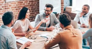 Selain Berjiwa Muda, Pemimpin Perlu Memiliki Kriteria Berikut Ini! Selain berjiwa muda pemimpin perlu memiliki beberapa kriteria