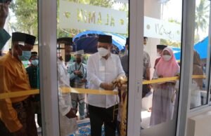 Gubernur Resmikan Mushola Al Amin di Kampung Batu Besar Batam Gubernur Resmikan Mushola Al Amin di Kampung Batu Besar Batam F,ist