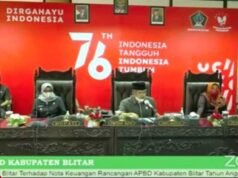 Sidang Paripurna DPRD, Bupati Blitar : Fraksi-Fraksi Setuju Terhadap Nota Keuangan APBD 2022 dan Ranperda Usulan Eksekutif Sidang Paripurna DPRD Kabupaten Blitar