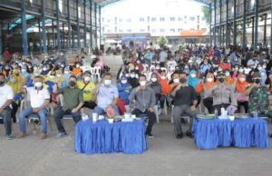 RT dan RW Diminta Segera Koordinasi Jika Ada Warga Belum Divaksin Warga Belum Divaksin