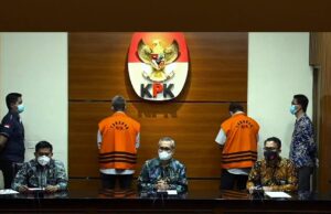 KPK Kirimkan Surat Pemanggilan Saksi Terhadap Anggota DPRD Batam Hendra Asman Bupati Bintan non aktif, Apri Sujadi saat ditetapkan tersangka F,ist