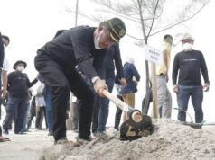 Hari Bakti ke-76 PUPR, 510 Bibit Pohon Ditanam di Pulau Putri Tanam Pohon Pulau Putri