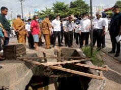 Tinjau Persoalan Banjir di Buliang Batuaji, Begini Solusi dari Rudi Banjir di Buliang Batuaji
